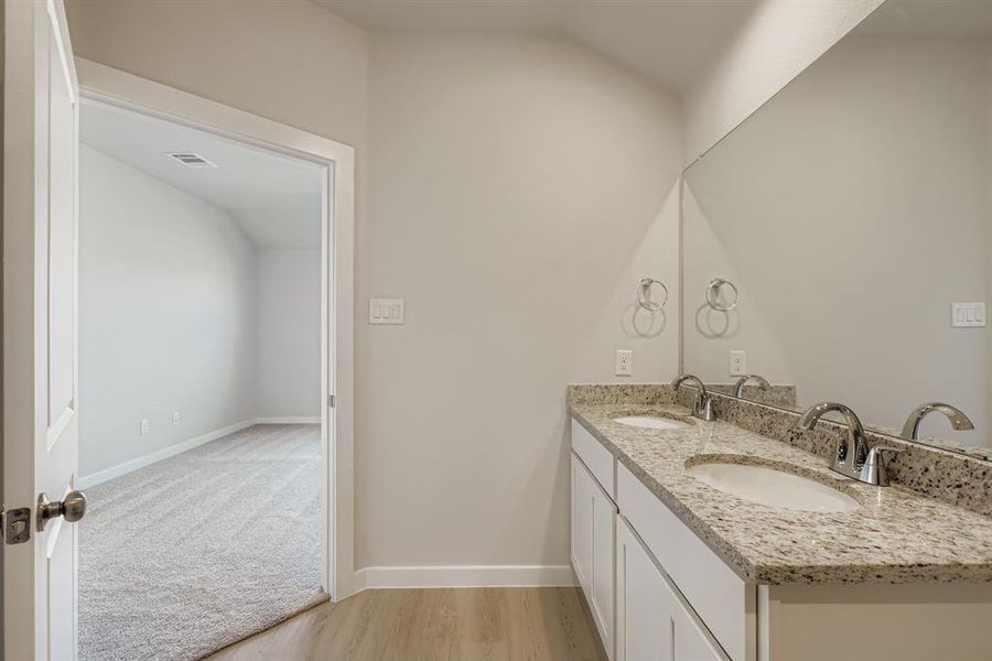 Furnished interior view inside a new home in Middlefield Village, Dallas (Image 8).
