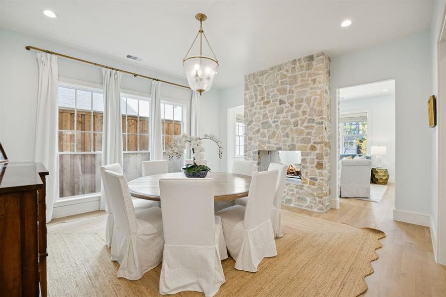 Furnished interior view inside a new home in , Dallas (Image 32).