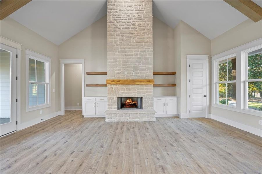 Spacious, unfurnished interior of a new home in , Monroe (Image 58).