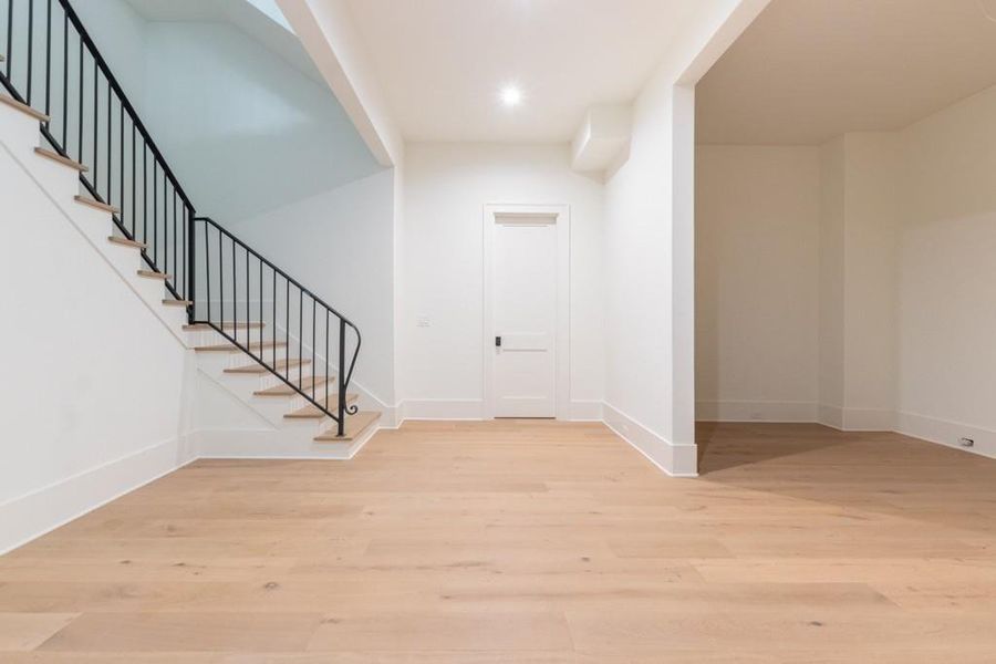 Spacious, unfurnished interior of a new home in , Milton (Image 37).