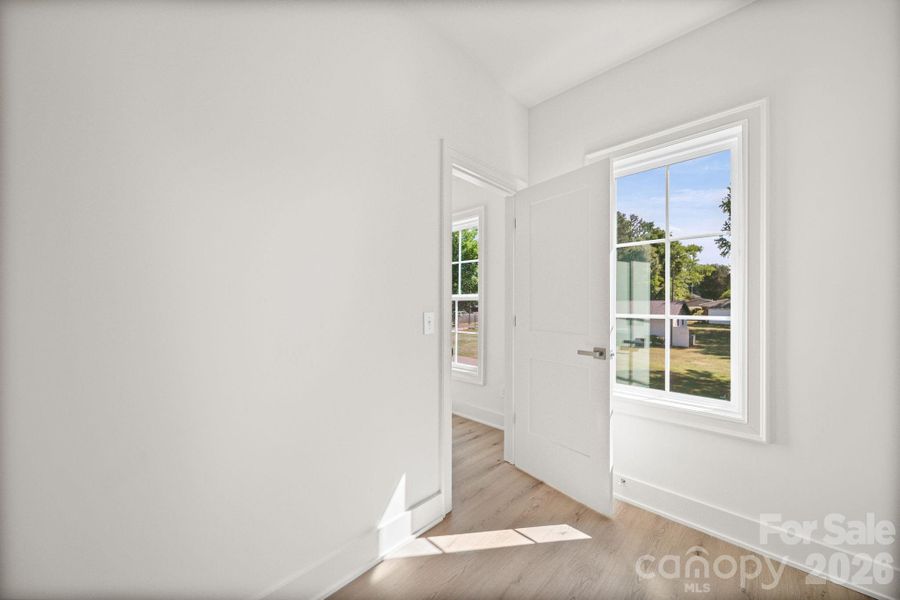 Spacious, unfurnished interior of a new home in , Charlotte (Image 16).