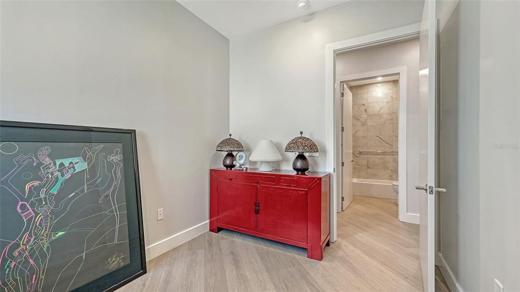 Furnished interior view inside a new home in , Sarasota (Image 9).