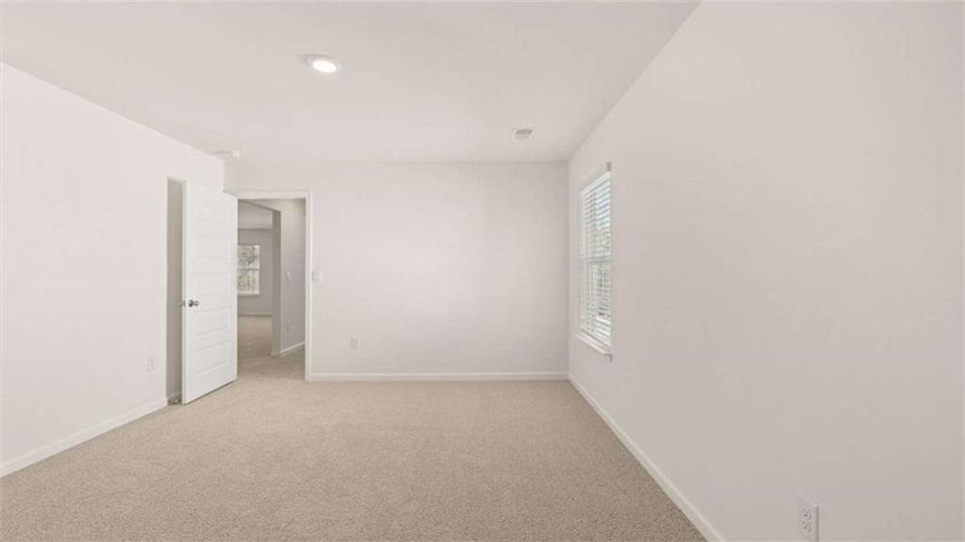 Spacious, unfurnished interior of a new home in , Dacula (Image 23).