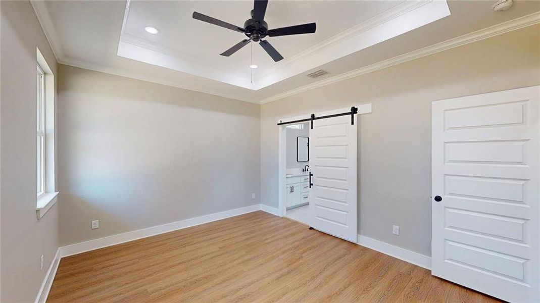 Spacious, unfurnished interior of a new home in , Troup (Image 35).