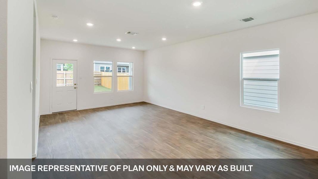 Spacious, unfurnished interior of a new home in Durango, Mustang Ridge (Image 13).
