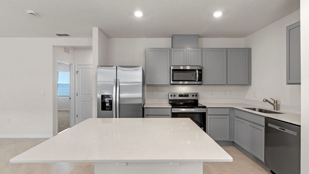 Furnished interior view inside a new home in Hamilton Bluff, Lake Hamilton (Image 6).