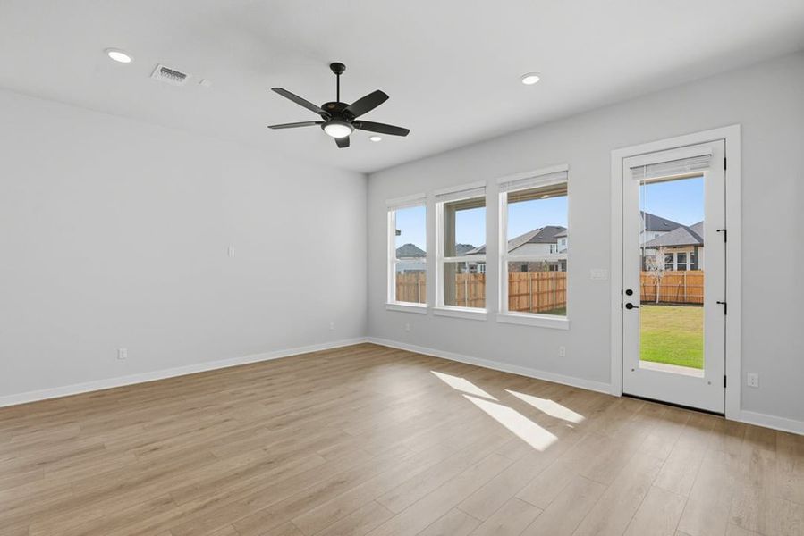 Spacious, unfurnished interior of a new home in Arbor Collection at Heritage, Dripping Springs (Image 32).