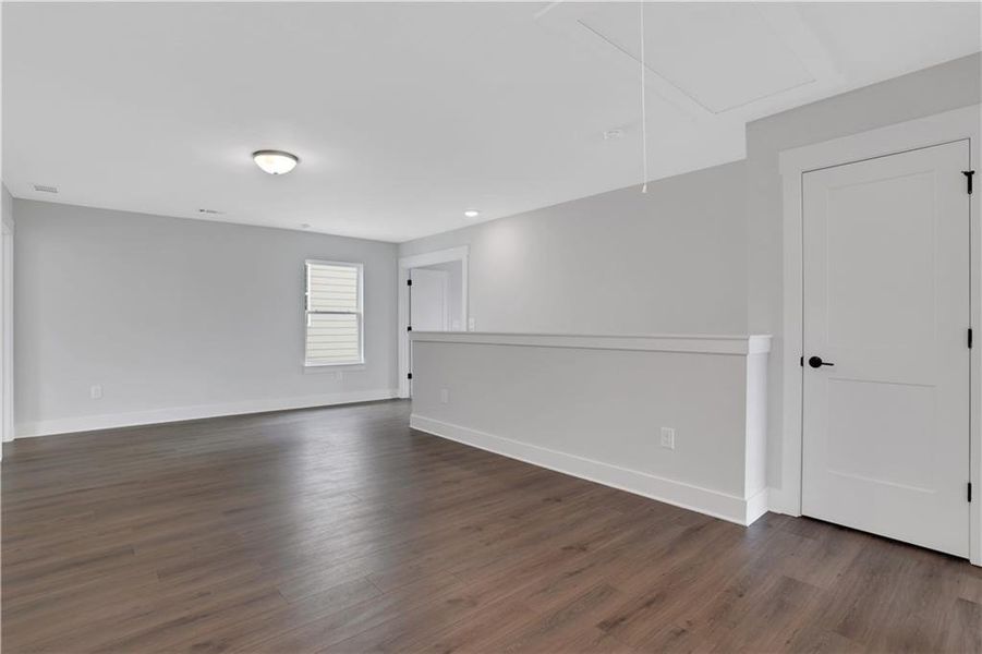 Spacious, unfurnished interior of a new home in Twin Lakes, Hoschton (Image 22). Spacious, unfurnished interior of a new home in Twin Lakes, Hoschton (Image 22).