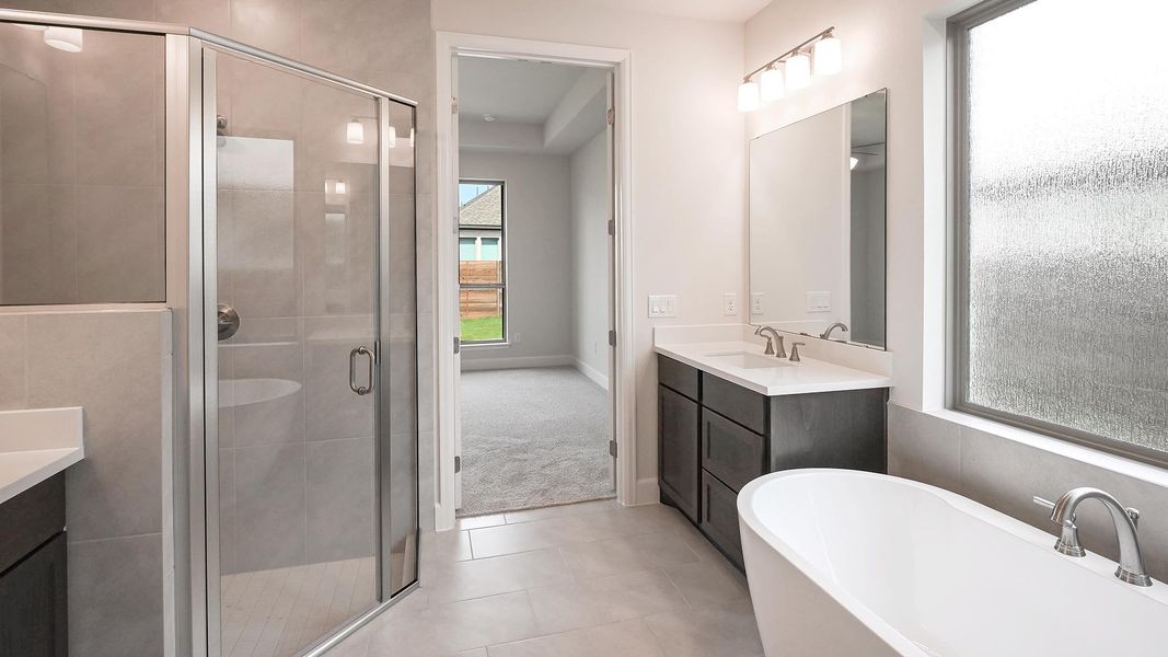 Furnished interior view inside a new home in Juniper Springs, Lockhart (Image 11).
