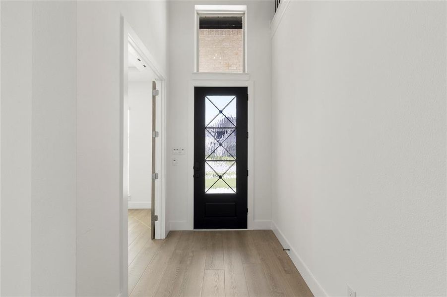 03. 15202 Reunion - Entry