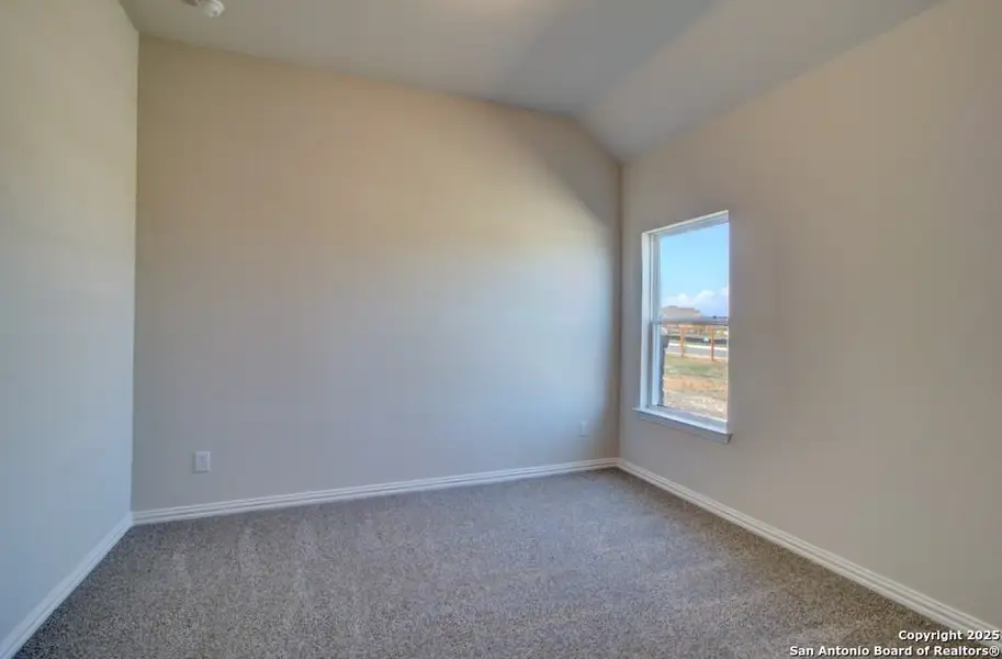 Spacious, unfurnished interior of a new home in The Crossvine, Schertz (Image 10). Spacious, unfurnished interior of a new home in The Crossvine, Schertz (Image 10).