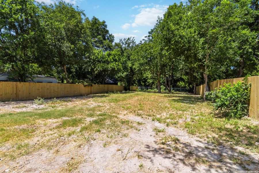 Natural landscape and outdoor views near  in San Antonio (Image 27).