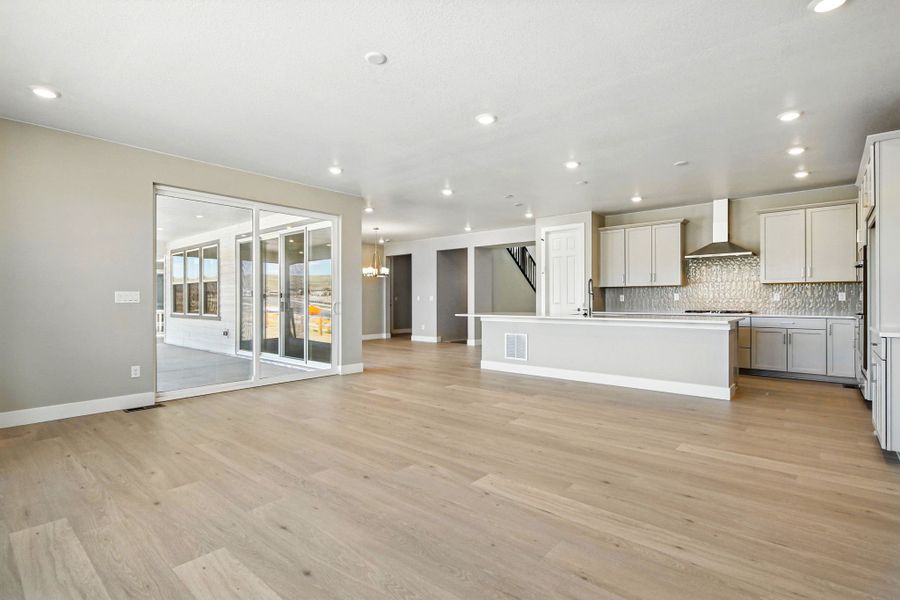 Spacious, unfurnished interior of a new home in Trailstone, Arvada (Image 40).