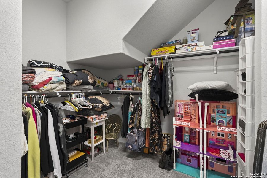 Image 35 of a home in The Enclave at Whitby. Image 35 of a home in The Enclave at Whitby.