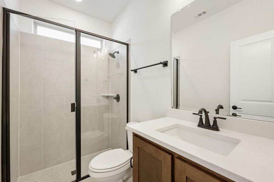 Furnished interior view inside a new home in Creekview Meadows, Pilot Point (Image 9). Furnished interior view inside a new home in Creekview Meadows, Pilot Point (Image 9).