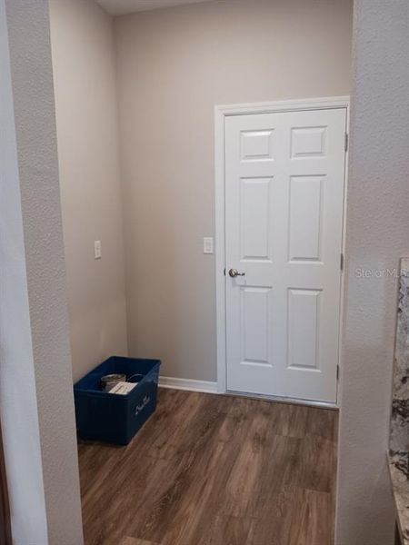 Spacious, unfurnished interior of a new home in , Ocala (Image 21).