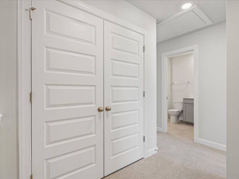 Spacious, unfurnished interior of a new home in Valentine Townes, Greer (Image 13).