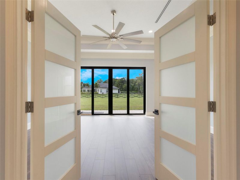 Spacious, unfurnished interior of a new home in , The Acreage (Image 35).