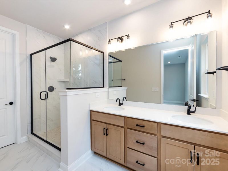 Primary En Suite Bath with Dual Vanity and Modern Finishes