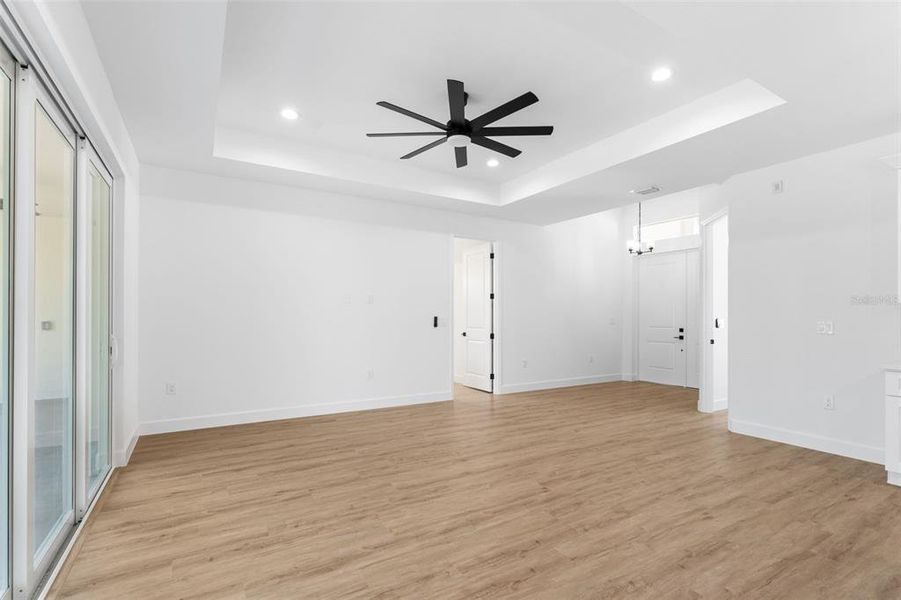 Spacious, unfurnished interior of a new home in , North Port (Image 16).