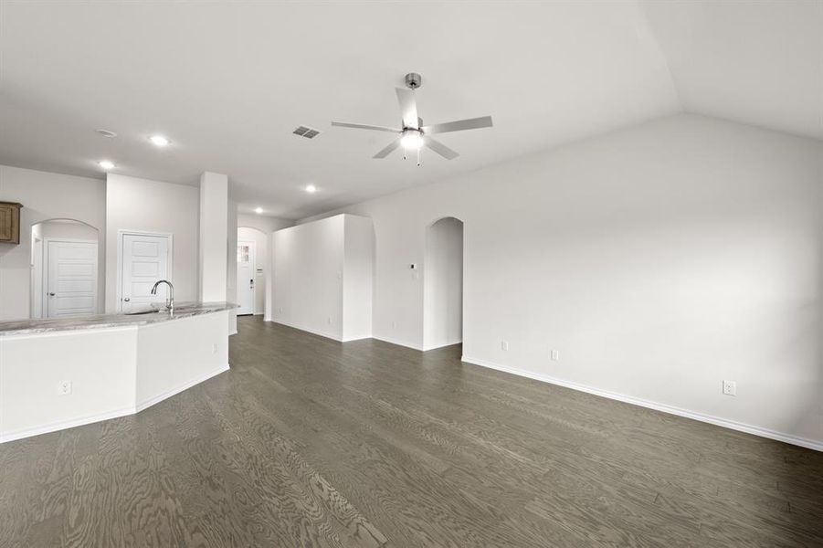 7716 Oakmeade- Living Room-3