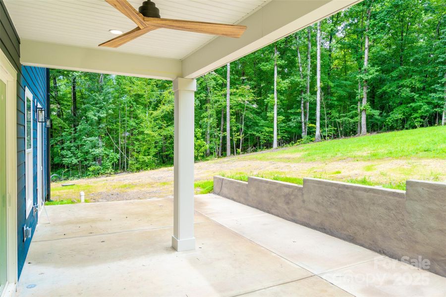 Image 34 of a home in .