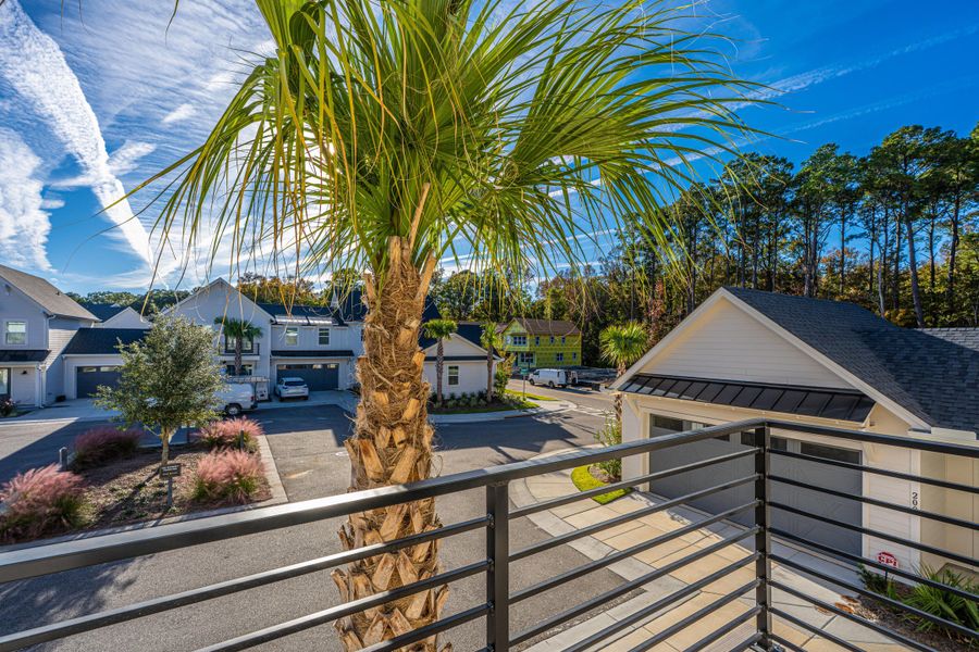 Image 44 of a home in Hayes Park.