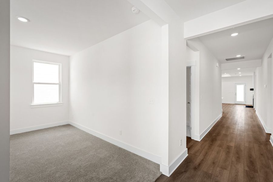 Representative unfurnished interior of a home built from the The Cottonwood E by Davidson Homes LLC in Woods Crossing, Gallatin (Image 16).