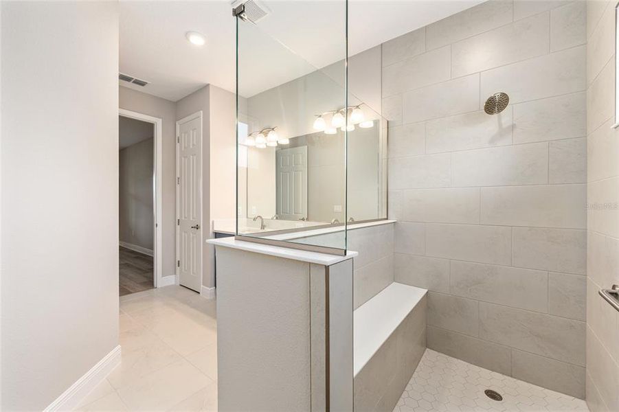 Furnished interior view inside a new home in , Ocala (Image 3).