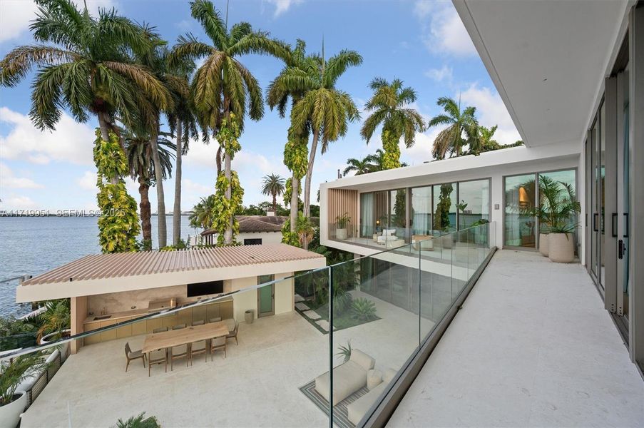 Exterior details and patio area of a home in , Miami Beach (Image 22).