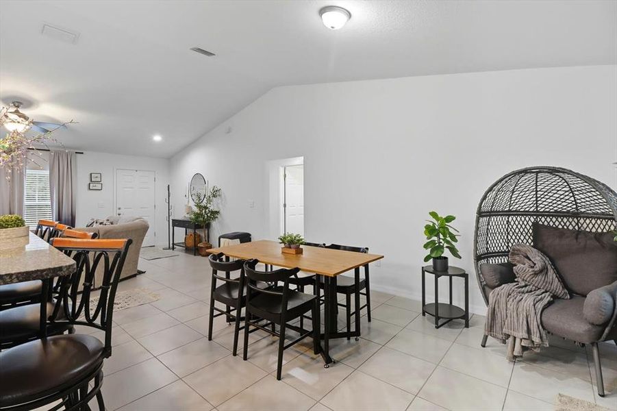 Furnished interior view inside a new home in , Ocala (Image 6).