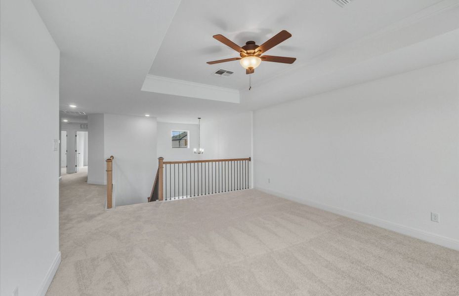 Spacious, unfurnished interior of a new home in Horizon Lake, Leander (Image 35).