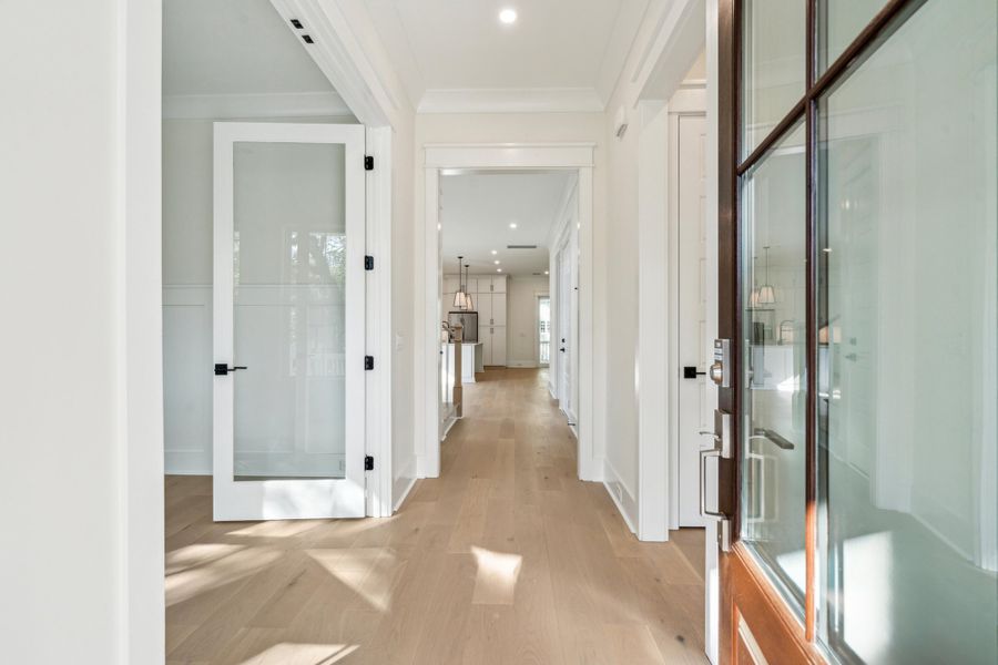 Spacious, unfurnished interior of a new home in , Mount Pleasant (Image 62).