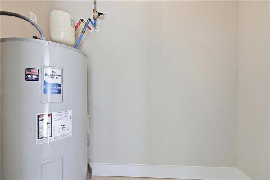 Close-up of interior finishes inside a home in , Clarkesville (Image 18).