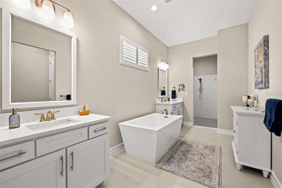 Furnished interior view inside a new home in , Brooksville (Image 34).