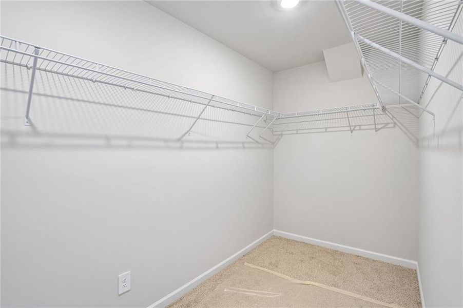 Spacious, unfurnished interior of a new home in Artisan Walk, Fairburn (Image 17).