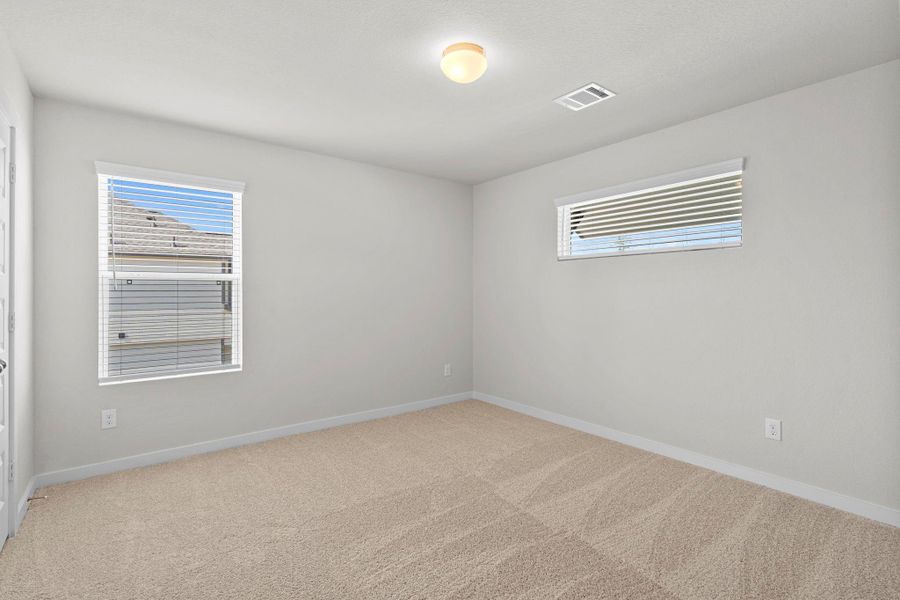 Spacious, unfurnished interior of a new home in Cypresswood Landing, Humble (Image 25).