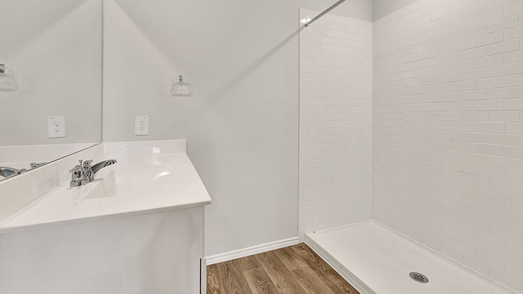 Representative furnished interior of a home built from the The Barton by D.R. Horton in Arroyo Ranch, Seguin (Image 13). Representative furnished interior of a home built from the The Barton by D.R. Horton in Arroyo Ranch, Seguin (Image 13).