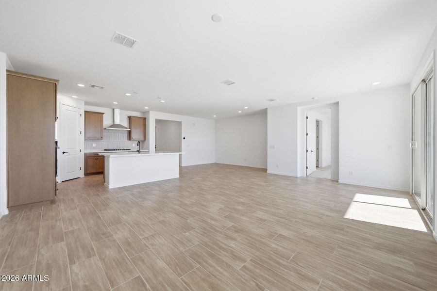 PHX_Landmarke_lot 1062_Azure_689_Greatro PHX_Landmarke_lot 1062_Azure_689_Greatro