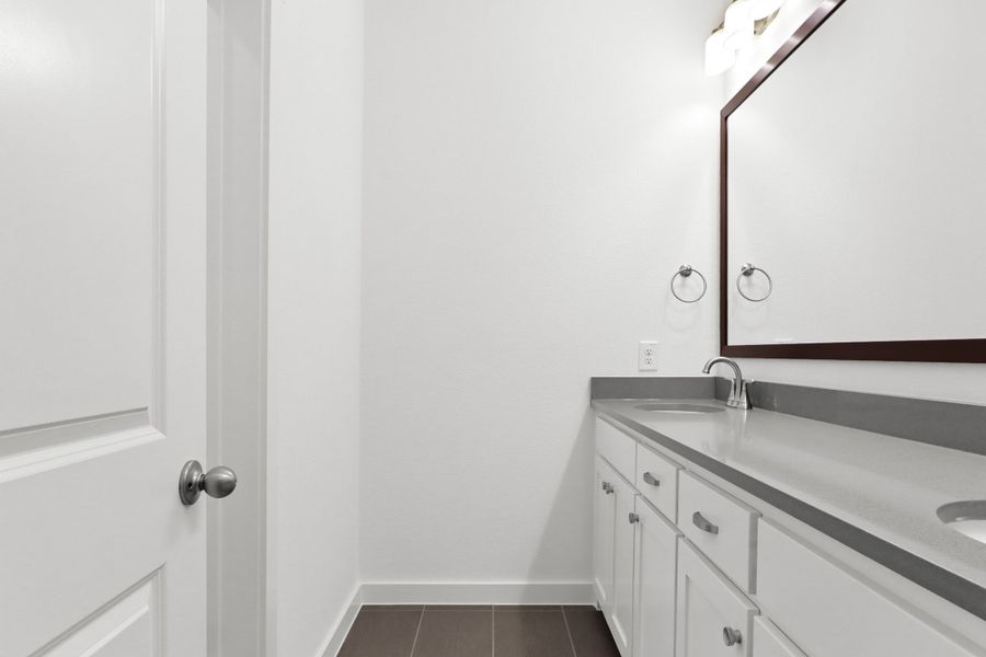 Furnished interior view inside a new home in Willow Grove Townhomes, Melissa (Image 5).