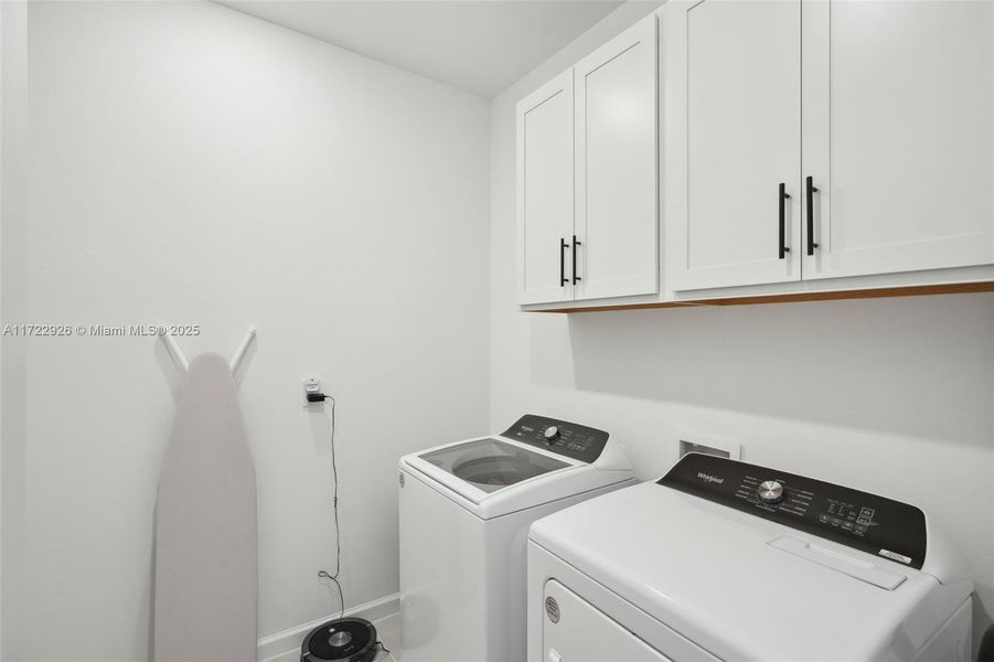 Furnished interior view inside a new home in , Fort Myers (Image 14). Furnished interior view inside a new home in , Fort Myers (Image 14).