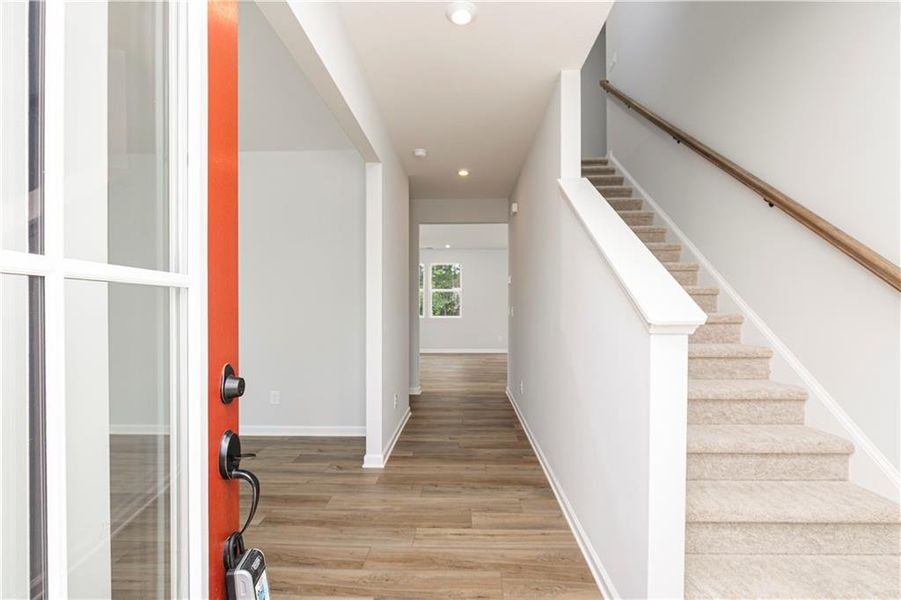 Spacious, unfurnished interior of a new home in Rhodes Glen, Lawrenceville (Image 21).