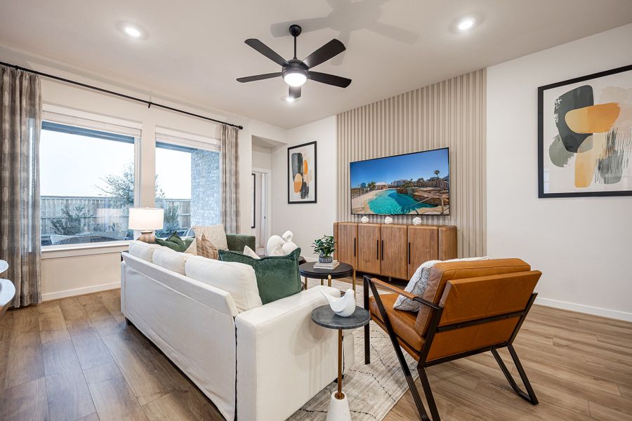 The Poppy - Family Room