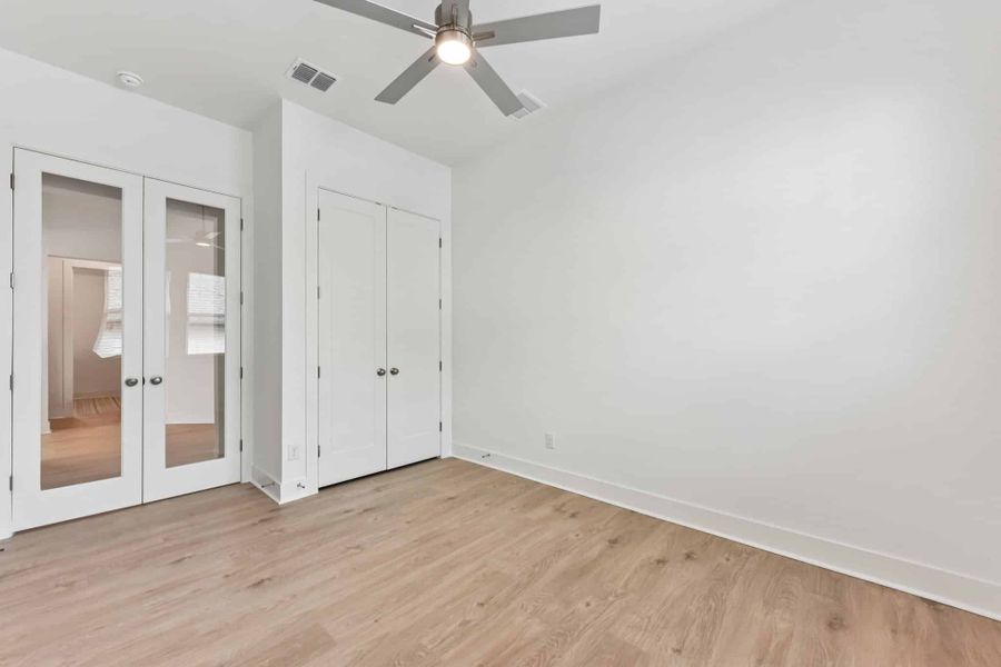Spacious, unfurnished interior of a new home in Sweetwater, Austin (Image 40).