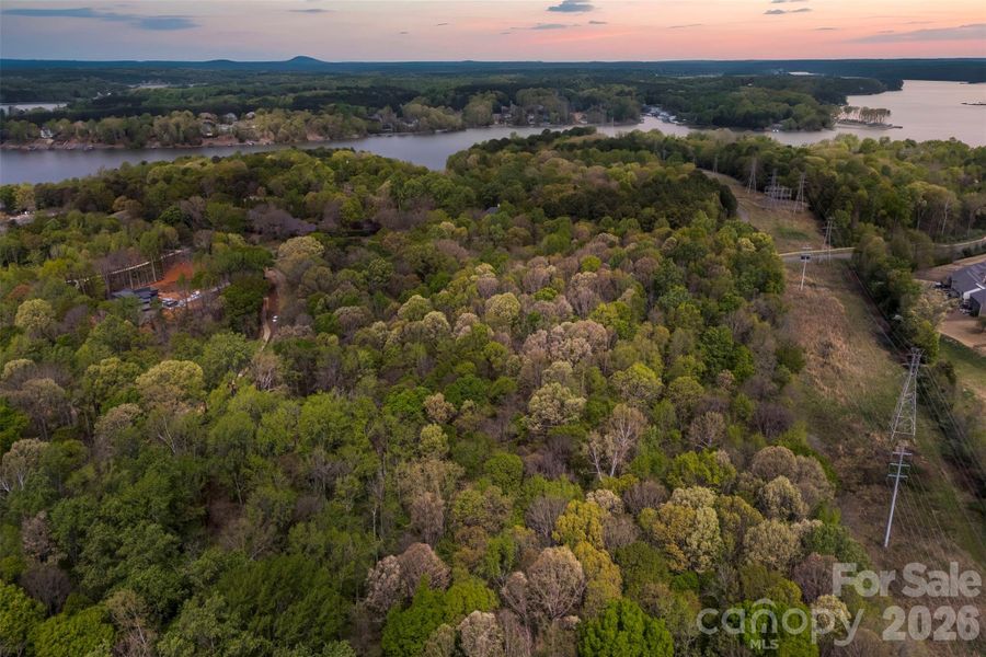 Natural landscape and outdoor views near  in Charlotte (Image 8).