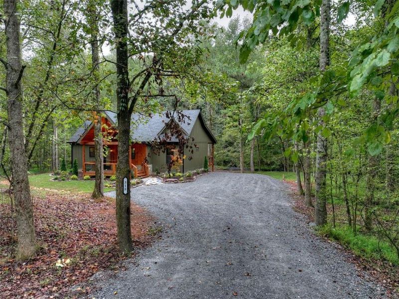 Image 70 of a home in .