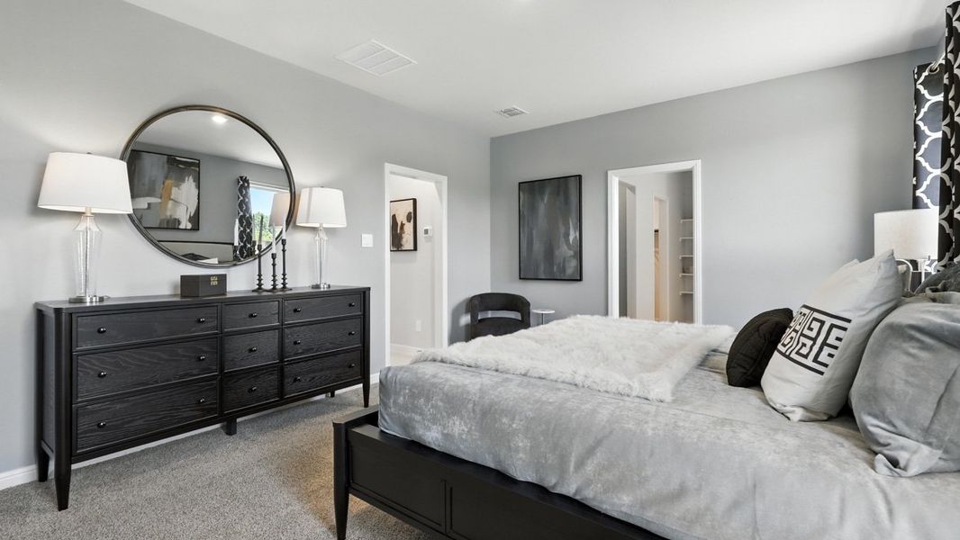 Image 17 representing the Lexington by D.R. Horton in The Canyons, Keene, TX. Image 17 representing the Lexington by D.R. Horton in The Canyons, Keene, TX.