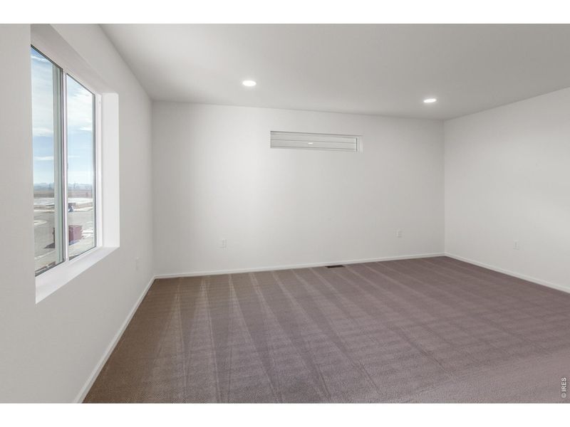 Spacious, unfurnished interior of a new home in , Johnstown (Image 22).