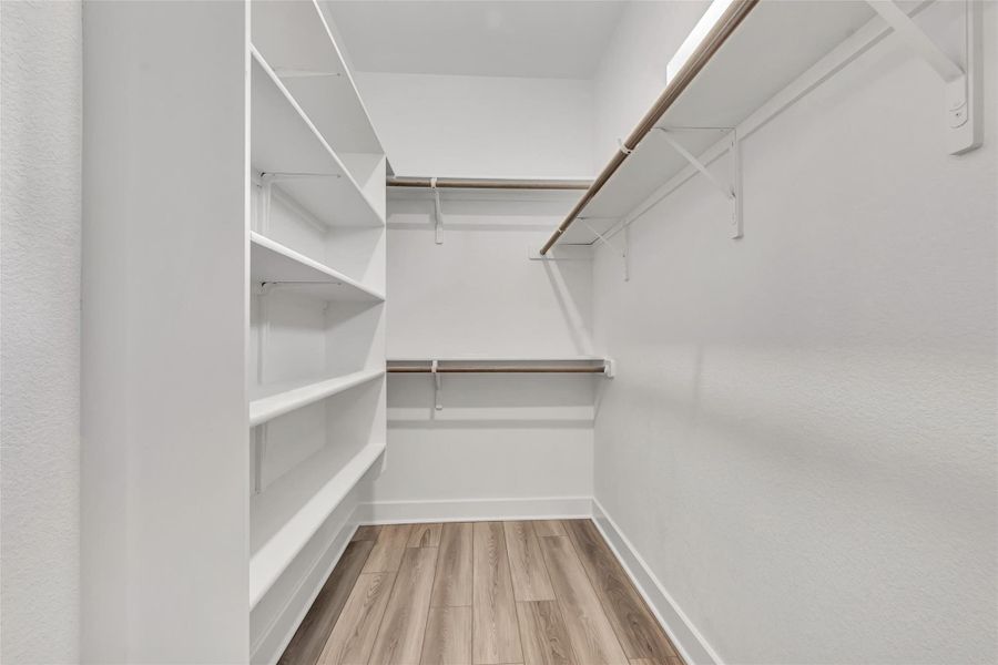 Spacious, unfurnished interior of a new home in , Austin (Image 37).
