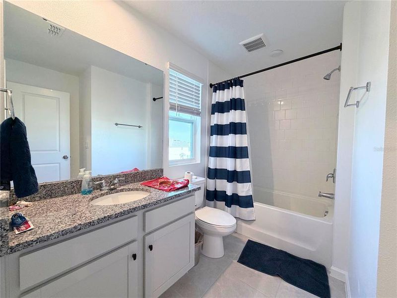 Furnished interior view inside a new home in , Kissimmee (Image 25).